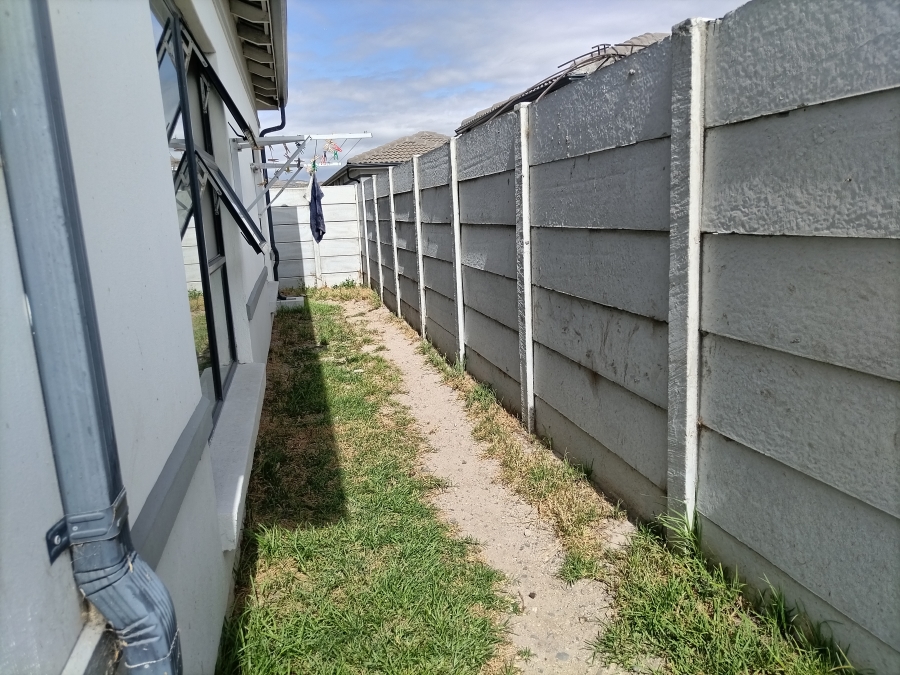 3 Bedroom Property for Sale in Parklands Western Cape